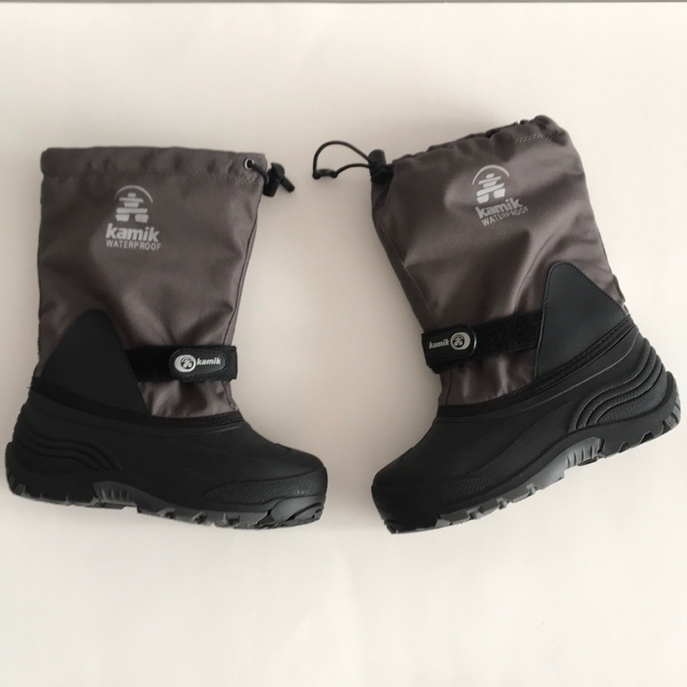 NWOT Kamik Waterproof Snow Boots Size 3